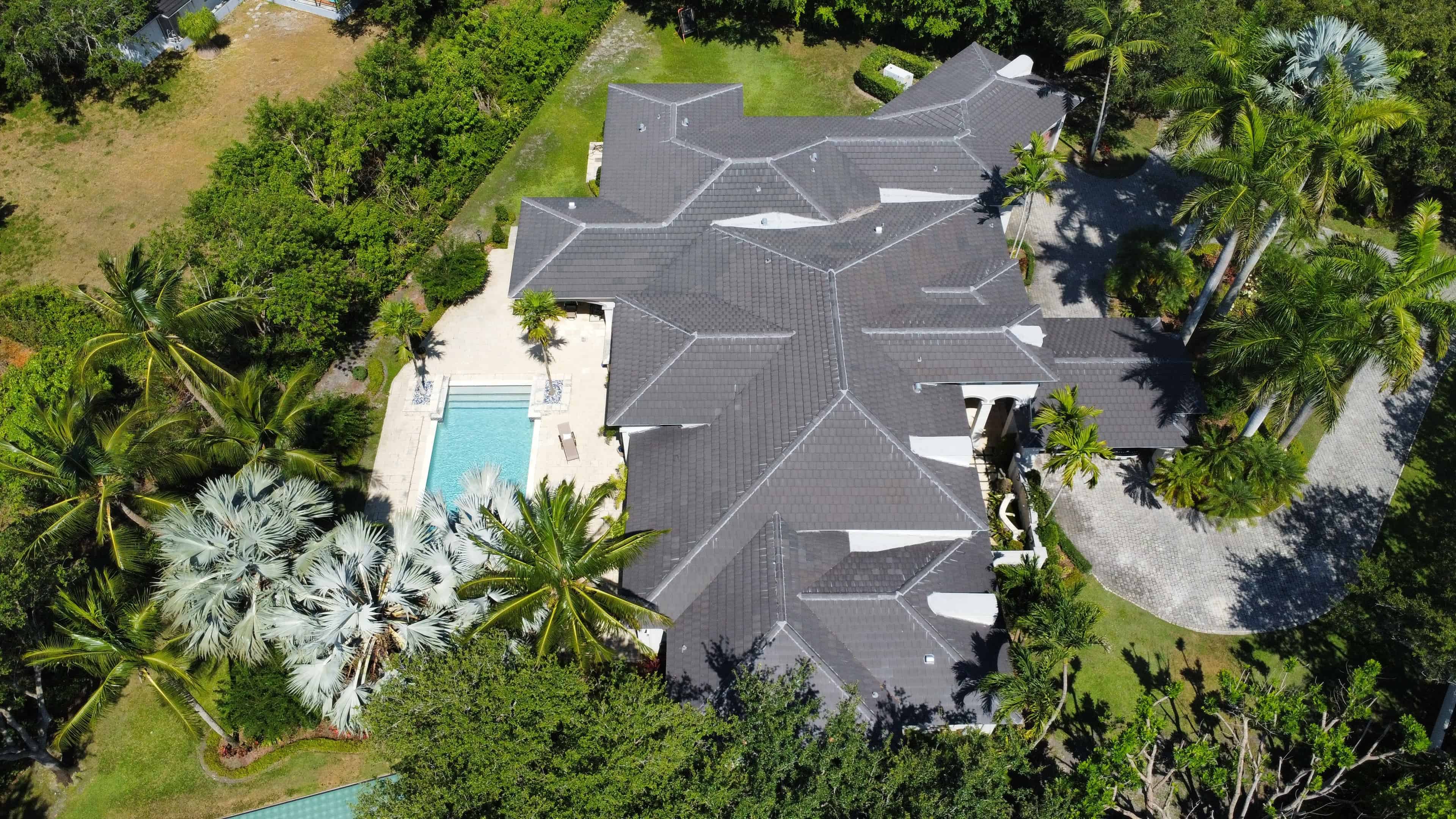 Asphalt Shingle Roofing image