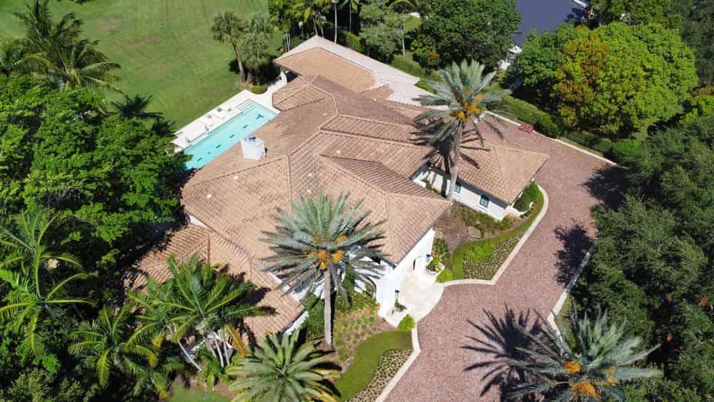 Tile Roofing image