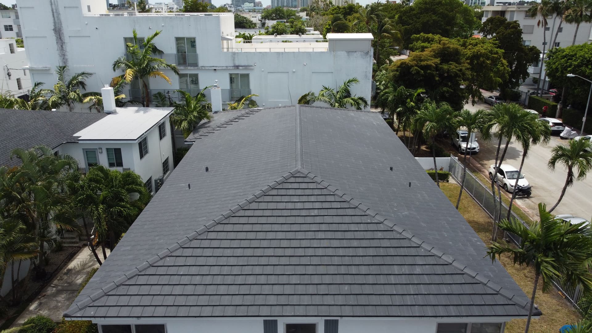 Gallery photos for Luxurious Tile Roofing Projects in Florida: Image #9