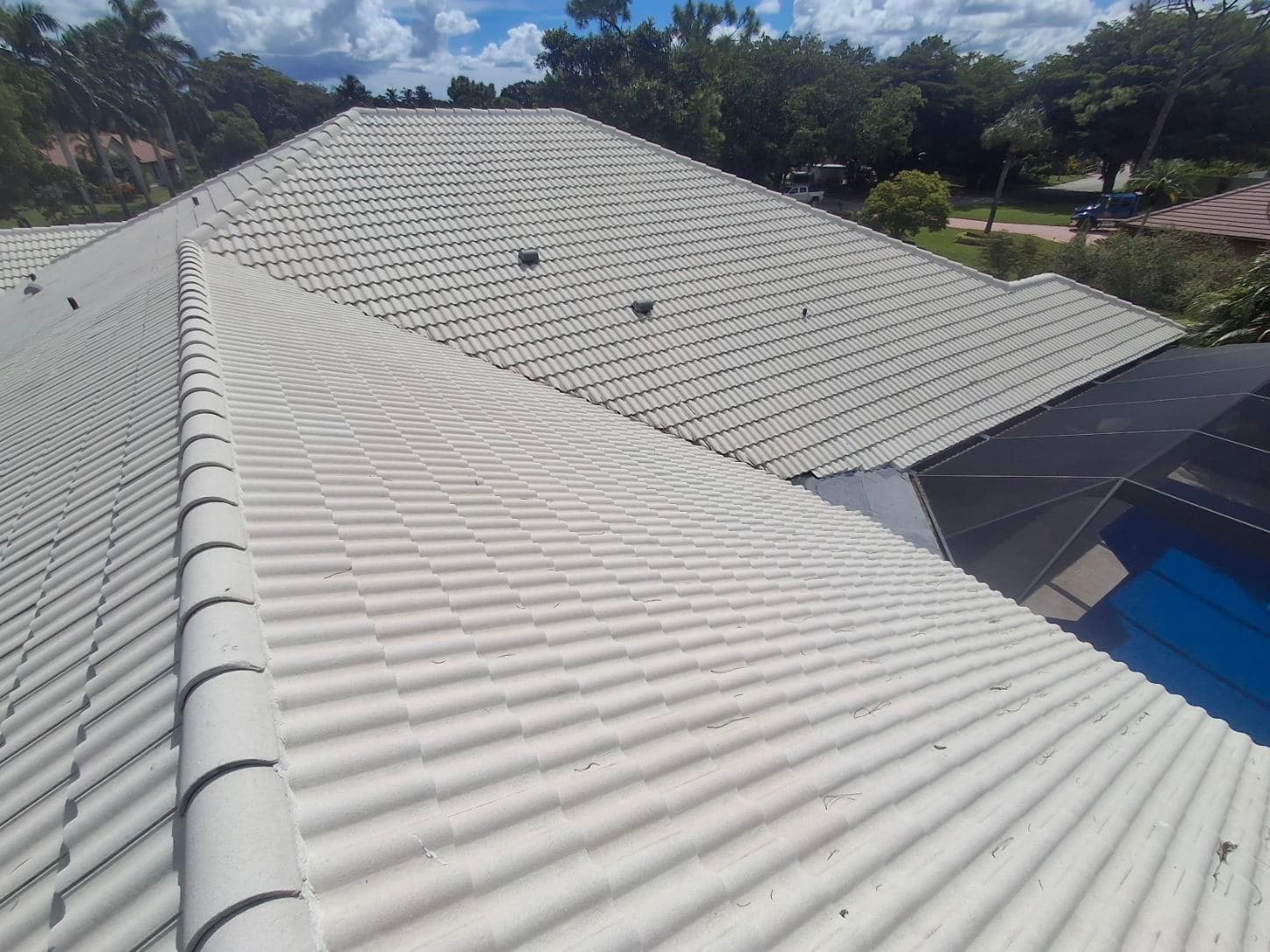 Project Coral Springs Double Roll White Tile Excellence image