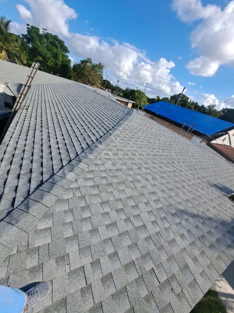 Gallery photos for Enhancing Home Protection with Light Gray TAMKO Shingles: Image #3