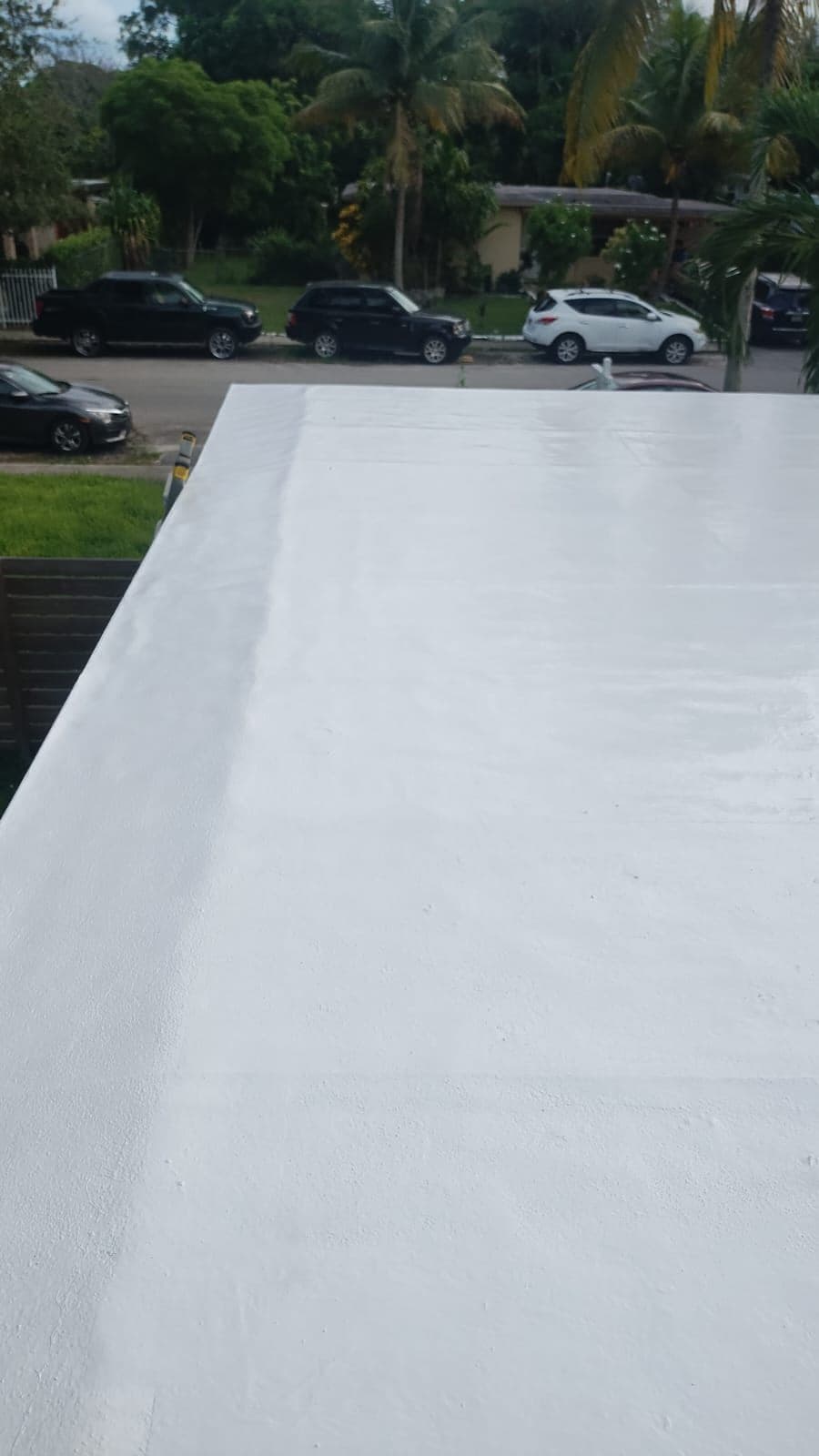 Stunning White Roof Coating for Long-Lasting Protection image