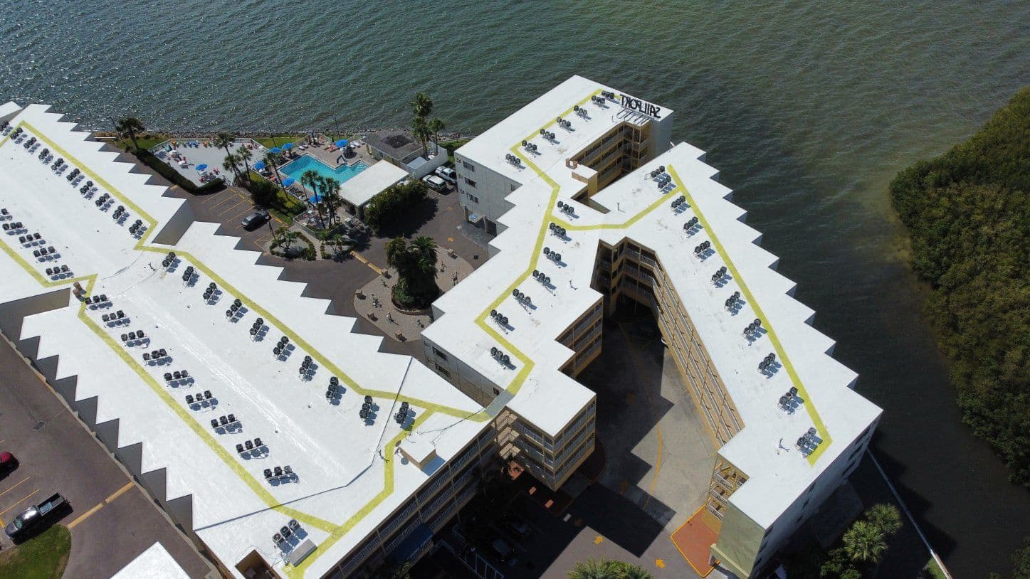 Gallery photos for Advanced TPO Roofing for Coastal Apartment Complex: Image #2